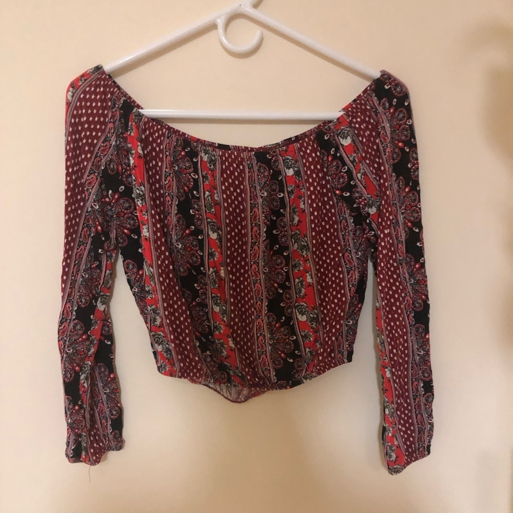 🎉EUC🎉 H&M Long Sleeve Crop Top